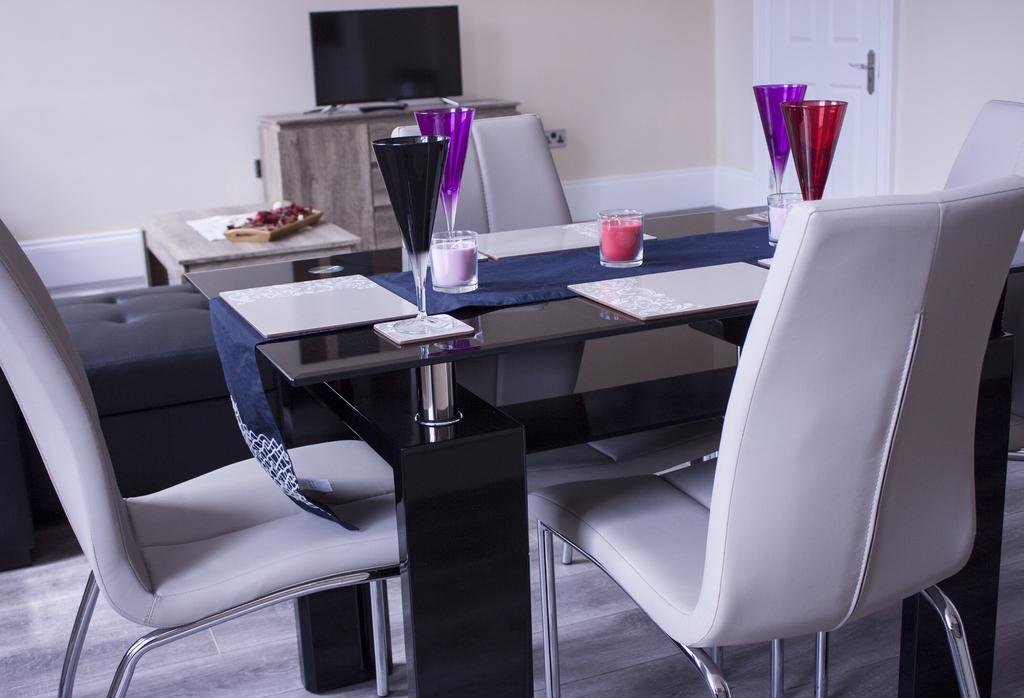 Lux Aparts Wakefield Central Экстерьер фото